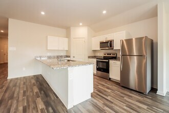 5516 Fox Blf Dr in Bryan, TX - Building Photo - Building Photo