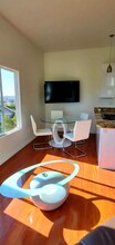 3308 Lloyd St in San Diego, CA - Building Photo - Building Photo