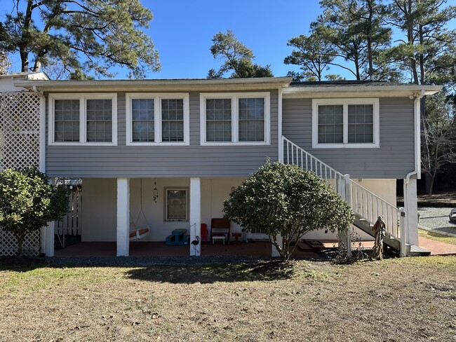 344 Cedar St in Emerald Isle, NC - Building Photo - Building Photo