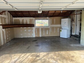 1542 Alameda St in Pomona, CA - Building Photo - Building Photo