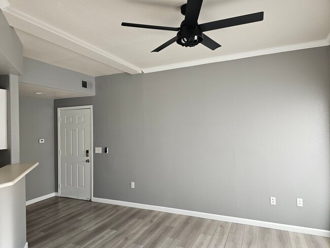 3236 E Chandler Blvd, Unit 2078 in Phoenix, AZ - Building Photo - Building Photo