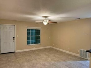 2800 E 113th Ave in Tampa, FL - Building Photo - Building Photo