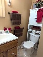 950 Ellis Rd in Stone Mountain, GA - Building Photo - Building Photo