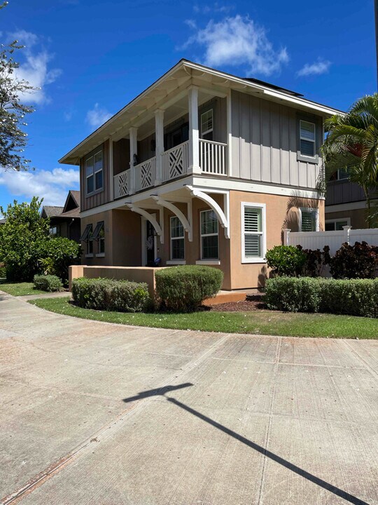 91-1073 Waikapuna St in Ewa Beach, HI - Building Photo