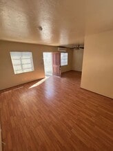 35 W 23rd St in Merced, CA - Building Photo - Building Photo