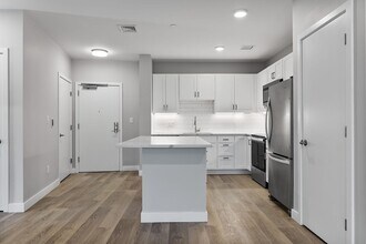 59 Mill St in Woburn, MA - Foto de edificio - Building Photo