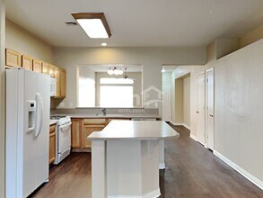 1852 E Pyle Ave in Las Vegas, NV - Building Photo - Building Photo