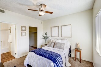 Desert Ridge in Las Vegas, NV - Building Photo - Building Photo