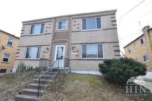 2541 Williams Ave, Unit 3 Apartments