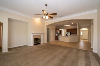 2817 Alaskan Way in Jacksonville, FL - Foto de edificio - Building Photo