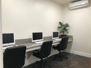 Cloudbreak Hawaii in Kapolei, HI - Foto de edificio - Building Photo