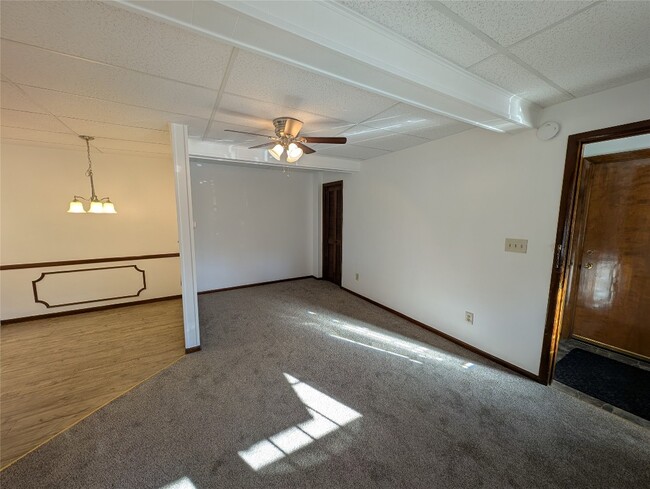 3688 W Lake Rd in Erie, PA - Building Photo - Building Photo