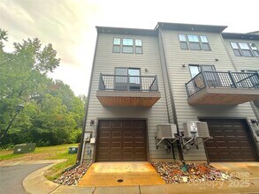 460 Spearfield Ln in Charlotte, NC - Building Photo - Building Photo