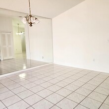 13414 NW 8th St in Miami, FL - Building Photo - Building Photo