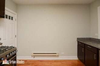 2850 N Mildred Ave, Unit M09B in Chicago, IL - Building Photo - Building Photo