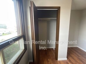 146 Frederica St E in Thunder Bay, ON - Building Photo - Building Photo