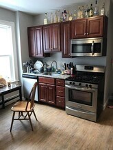 8 Sunset St, Unit #1 in Boston, MA - Building Photo - Building Photo