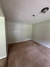 1590 Talmadge Rd in Allenhurst, GA - Building Photo - Building Photo