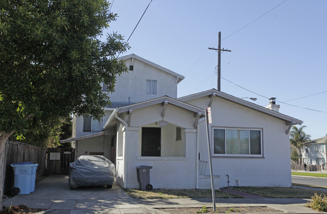 1500 Ward St in Berkeley, CA - Building Photo - Building Photo