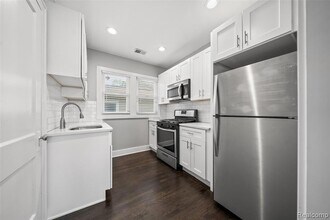 242 W Webster St in Ferndale, MI - Building Photo - Building Photo