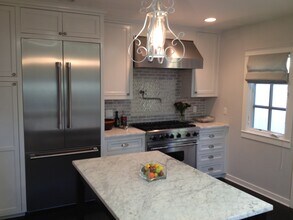 10337 Northvale Rd in Los Angeles, CA - Building Photo - Building Photo