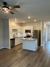 1006 Marcy Lndg in Columbia, TN - Building Photo - Building Photo