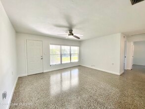 57 NW Shannon Ave in Melbourne, FL - Building Photo - Building Photo