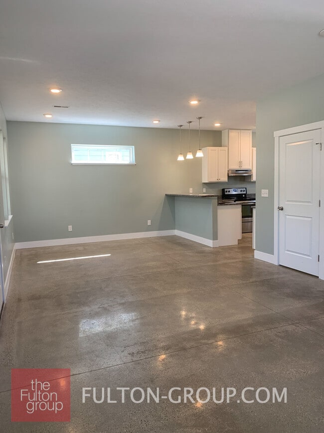 800 Fulton St E in Grand Rapids, MI - Building Photo - Building Photo