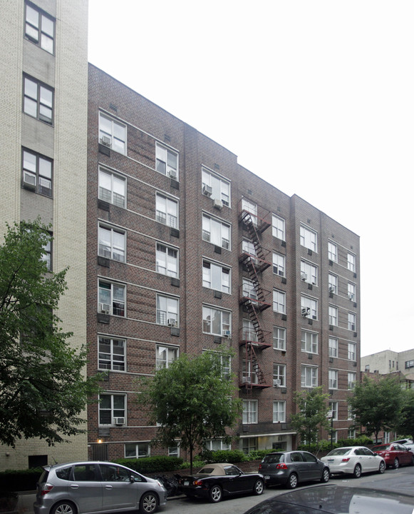 65 Park Ter W in New York, NY - Building Photo
