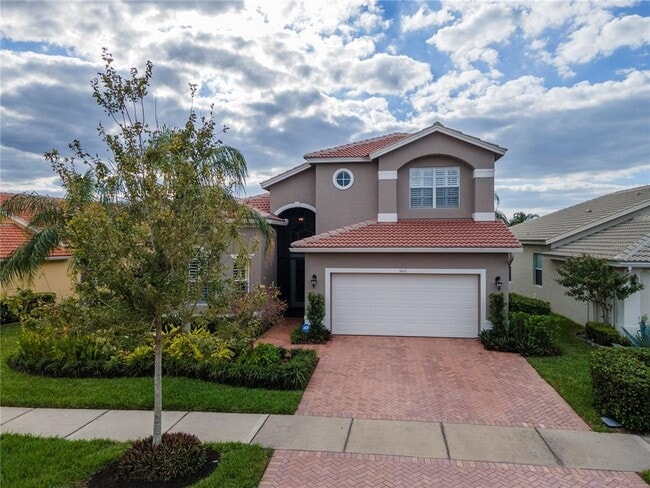 5011 Sandy Brook Cir in Wimauma, FL - Building Photo - Building Photo