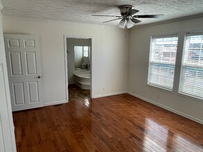 150 W Dumplin Valley Rd in Jefferson City, TN - Foto de edificio - Building Photo