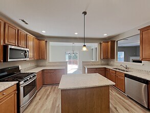 202 River Hills Dr in Clayton, NC - Building Photo - Building Photo