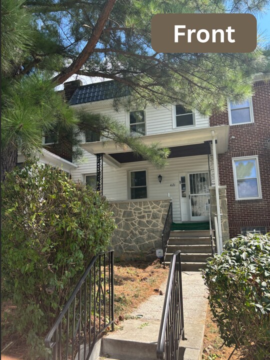 4121 Granada Ave in Baltimore, MD - Foto de edificio