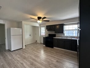 1033 Post Ave in Corpus Christi, TX - Building Photo - Building Photo