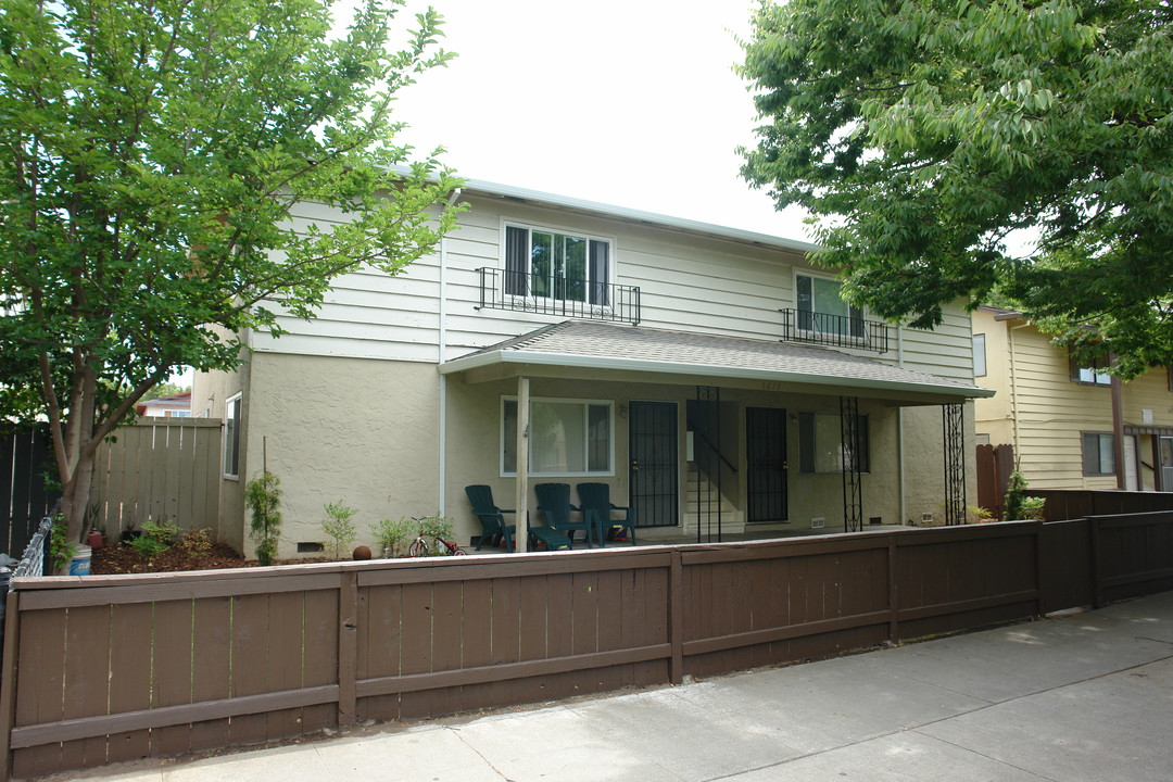 5677 Hoffman Ct in San Jose, CA - Building Photo