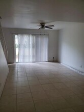 6367 Riverwalk Ln in Jupiter, FL - Foto de edificio - Building Photo