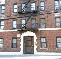 765 East 225th Street in Bronx, NY - Foto de edificio - Building Photo