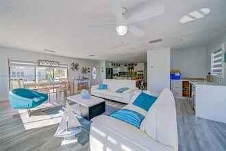 2 Snipe Rd in Key Largo, FL - Building Photo - Building Photo