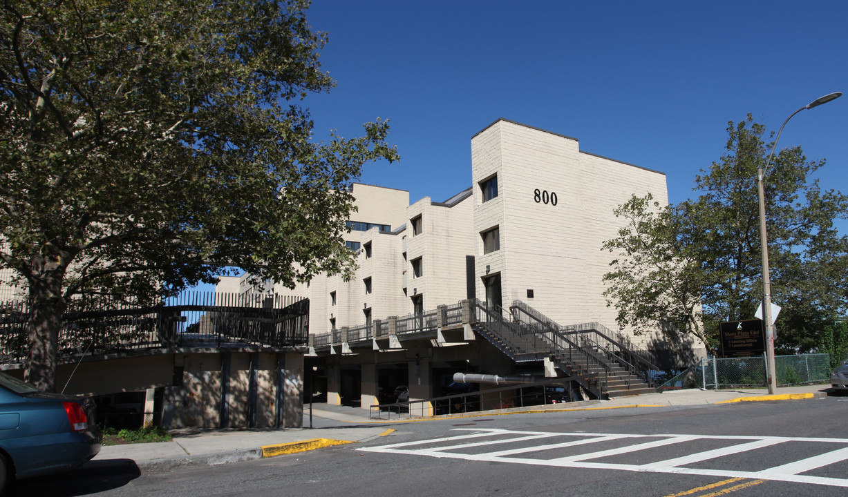 Shore Plaza East in East Boston, MA - Building Photo