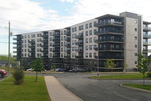 Wentworth Terrace Estates 131 in Halifax, NS - Building Photo