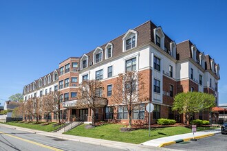 Kearny Senior Residence in Kearny, NJ - Foto de edificio - Building Photo
