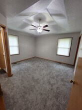 18500 E Arrowhead Ln in Independence, MO - Building Photo - Building Photo