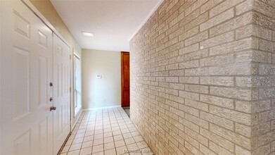 2702 Apple Creek Cir in Bryan, TX - Building Photo - Building Photo
