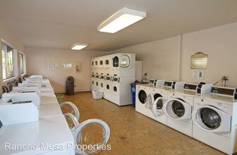 6151 Rancho Mission Rd in San Diego, CA - Building Photo - Building Photo