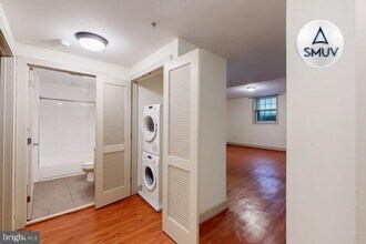 11 E Chase St in Baltimore, MD - Building Photo - Building Photo