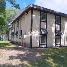 1310 6th Ave S in St. Cloud, MN - Building Photo - Building Photo
