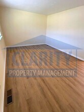 1110 Collins Cir in Chattanooga, TN - Building Photo - Building Photo