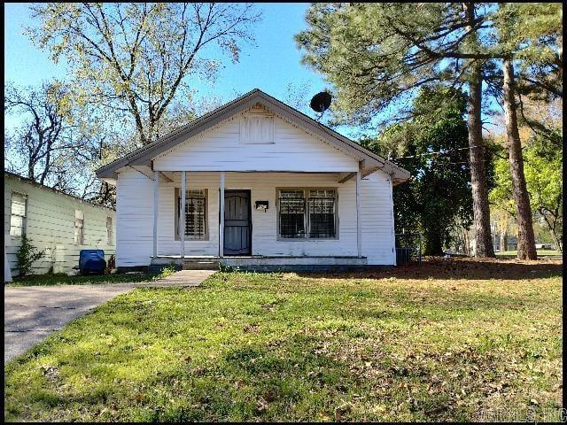 1320 W 24th St in North Little Rock, AR - Building Photo