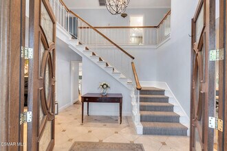 1574 La Jolla Dr in Thousand Oaks, CA - Building Photo - Building Photo