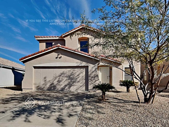 property at 2909 S 95th Ln